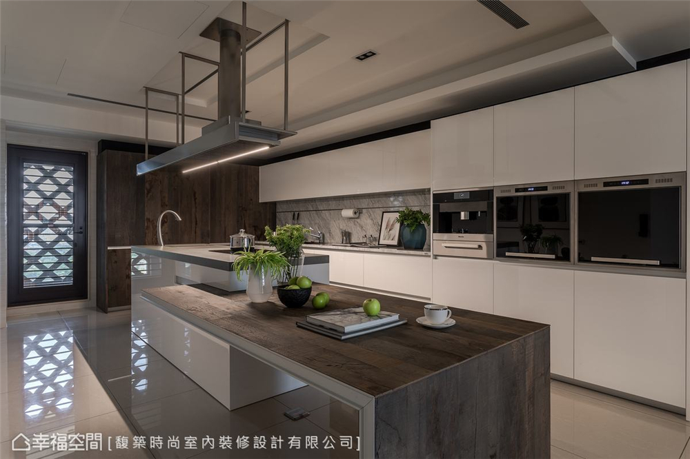 264平，以木石療愈 沉淀身心的度假居所，廚房篇